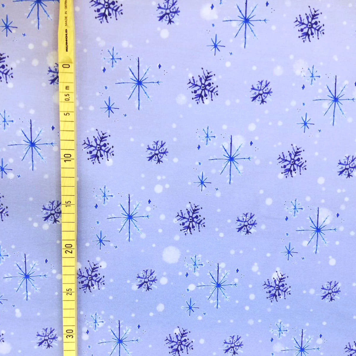 Sommersweat all over Print "Pinguin Snowflakes" Meterware