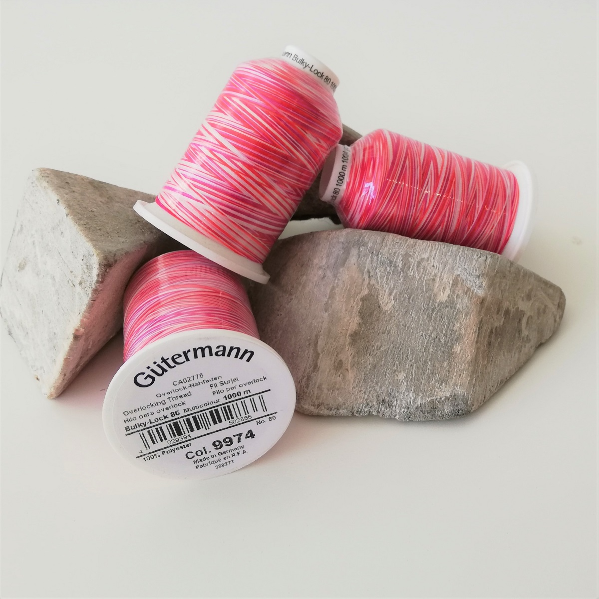 Gütermann Bauschgarn Bulky-Lock 80 Multicolor "pink rose" 9974, 1000m